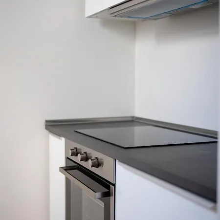 Old Town 2 Baths Apartment Dusseldorf