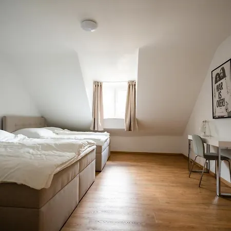 Old Town 2 Baths * 杜塞尔多夫
